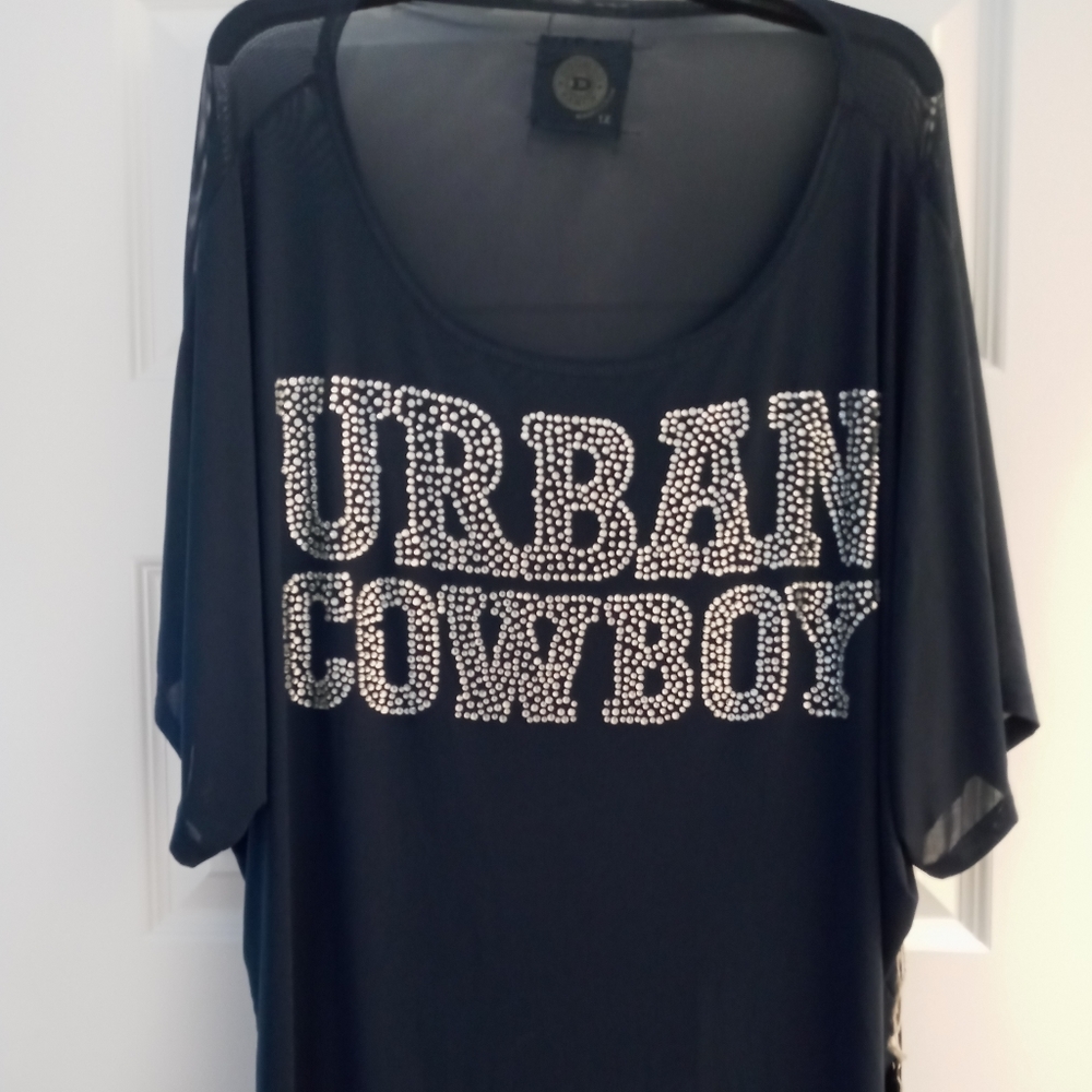Women's short sleeve t-shirt